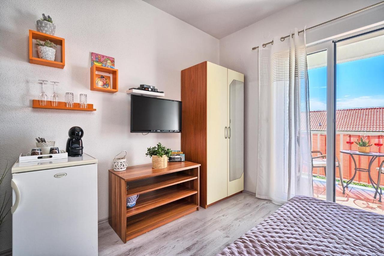 Apartments Irena Hvar Town Bagian luar foto